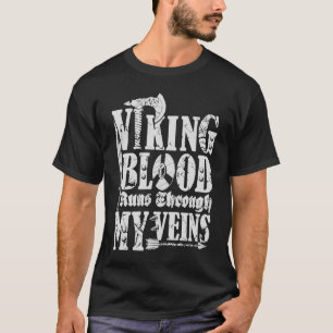Camiseta La sangre vigila a través de mis venas espada ax V