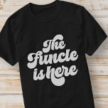 Camiseta La simple tipografía retro vintage del funcle<br><div class="desc">Este diseño simple y vintage está compuesto por una tipografía de escritura lúdica juguetona.</div>