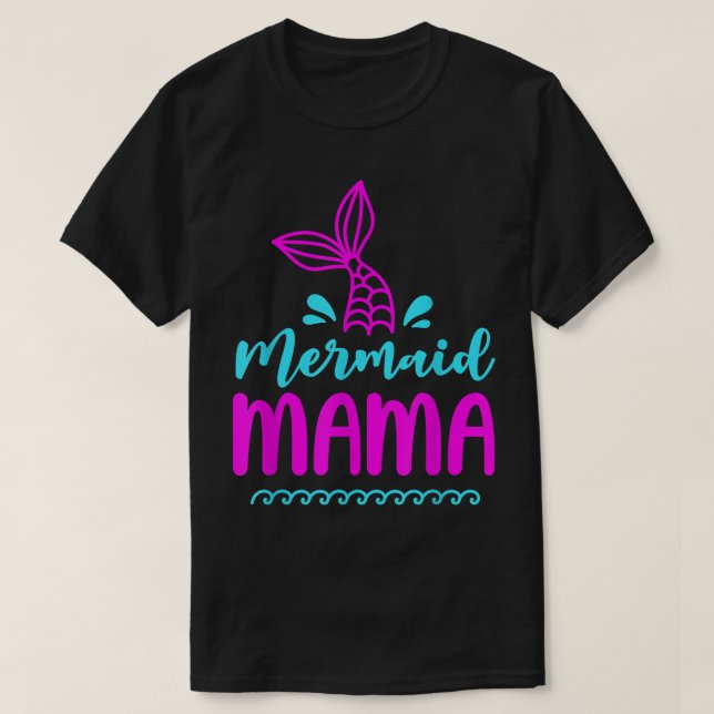 Camiseta La sirena de cumpleaños de mamá coqueteando con su (Diseño del anverso)