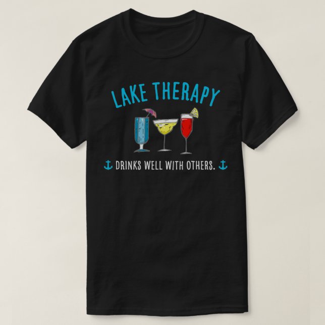 Camiseta La Terapia Lago Bebe Bien Con Otras (Diseño del anverso)