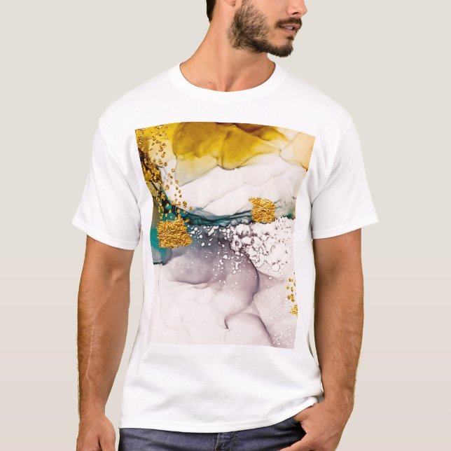 Camiseta La ternura pastel: arte de los remolinos dorados. (Anverso)