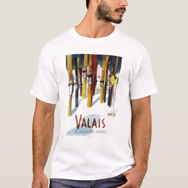 Camiseta La tierra de la sol - esquís que se colocan en (Anverso)