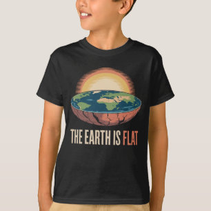 Camiseta La Tierra Es Una Teoría Llanamente Humorística