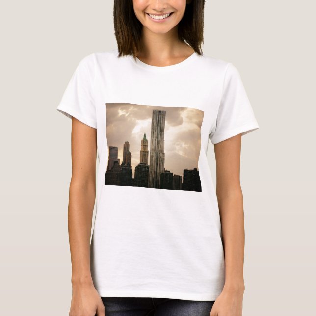 Camiseta La torre de Beekman y el edificio de Woolworth (Anverso)