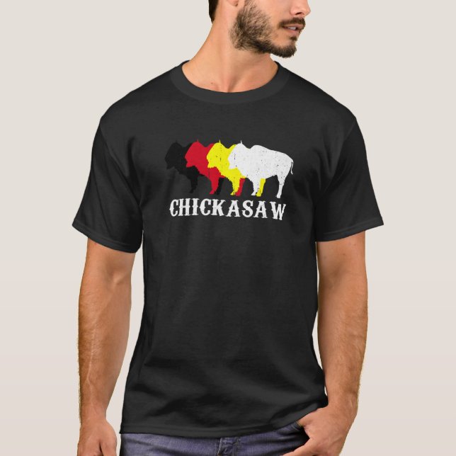 Camiseta La tribu de los Chickasaw es la medicina nativa in (Anverso)