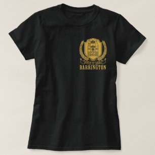 Camiseta La Universidad de Barrington, a dos lados del libr