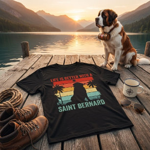Camiseta La vida es mejor con perro San Bernardo atardecer