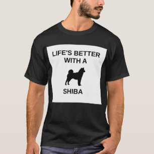Camiseta la vida es mejor con un shiba