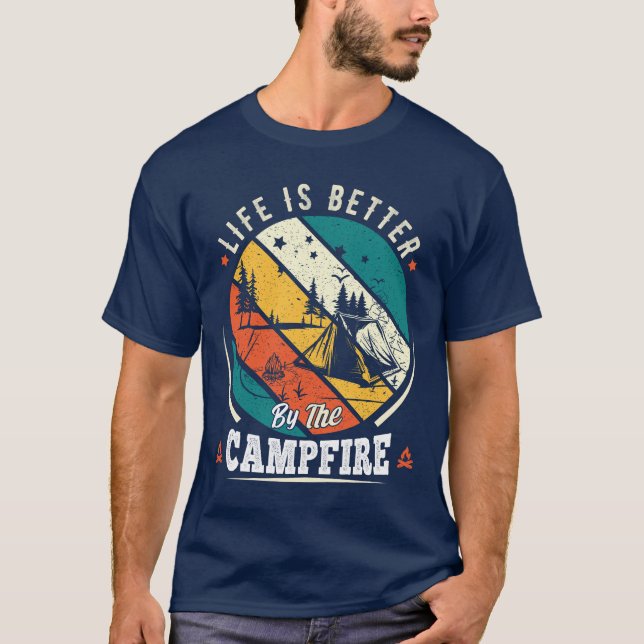 Camiseta La vida es mejor en Campfire Funny Camper Camp (Anverso)