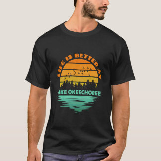 Camiseta La vida es mejor en Lake Okeechobee Sunset Outdoor