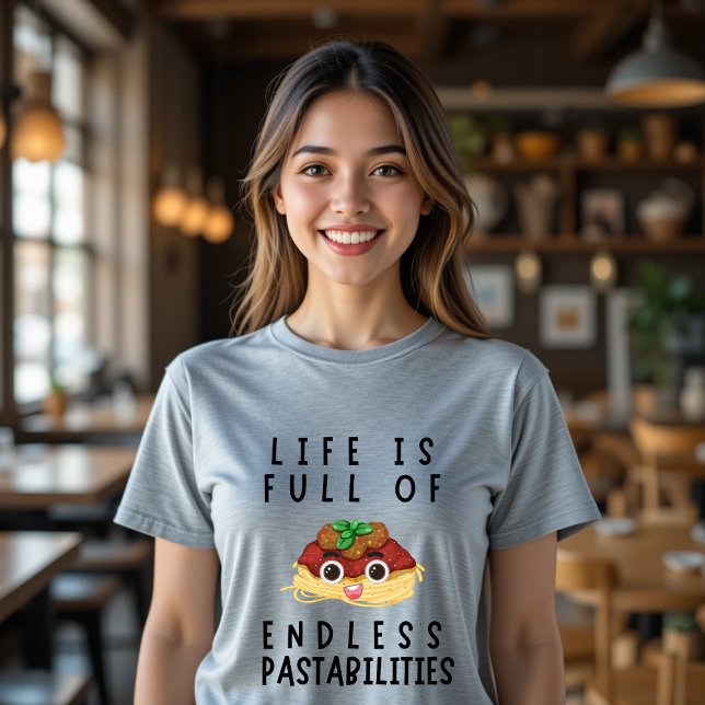 Camiseta La vida está llena de pastos y comida divertida (Subido por el creador)