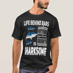 Camiseta La vida tras las rejas es el tiburón Scuba Diving