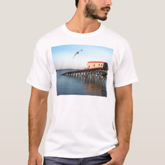 Camiseta La vieja estación del bote salvavidas en Tenby