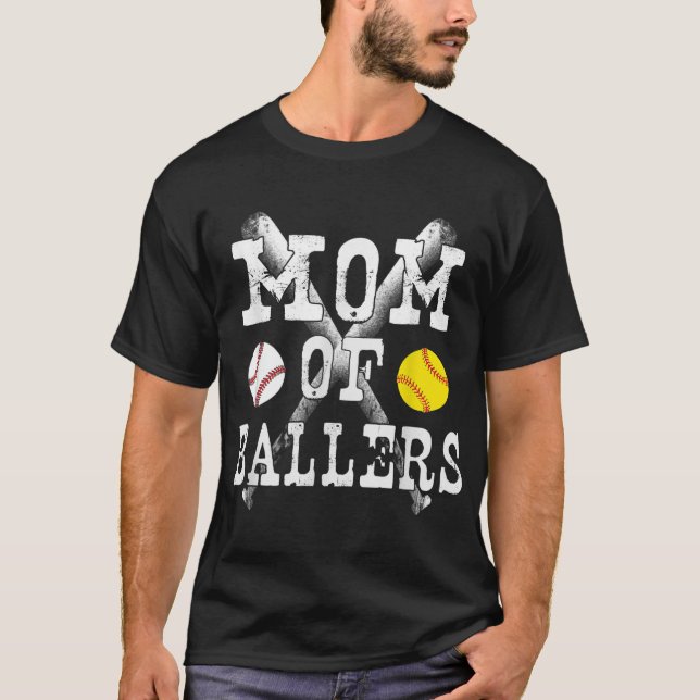 Camiseta La vieja madre del baloncesto es un divertido aman (Anverso)