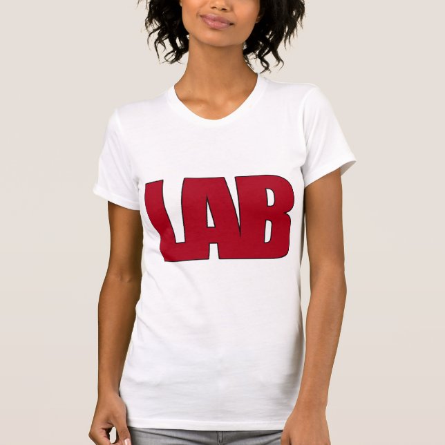 CAMISETA LAB GRANDES LETRAS ROJAS LABORATORIO (Anverso)