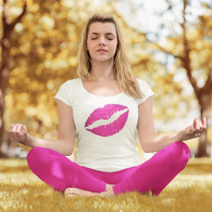 Camiseta Labio Besado con Pintalabios Ombre Rosa Fuerte