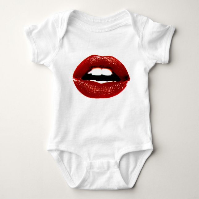 Camiseta labios rojos (Anverso)