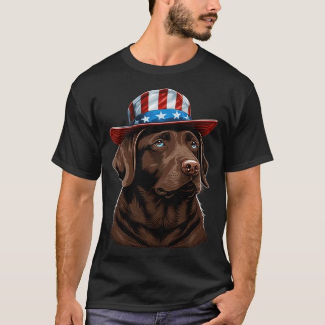 Camiseta Labrador de chocolate con Gorra norteamericano en (Anverso)