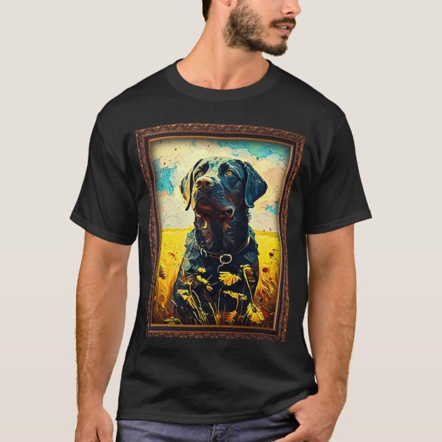 Camiseta Labrador negro pintando mujeres de flores de giras (Anverso)