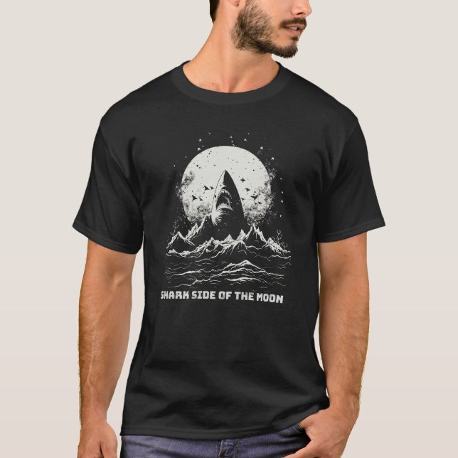 Camiseta Lado del tiburón de la luna | Tee Entusiast de Tib (Anverso)