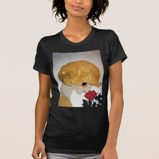 CAMISETA LADY CON ROSA ROJA