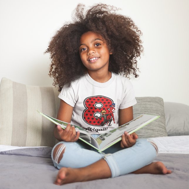 Camiseta Ladybug milagroso y Cat Noir octavo cumpleaños (Girl wearing t-shirt)