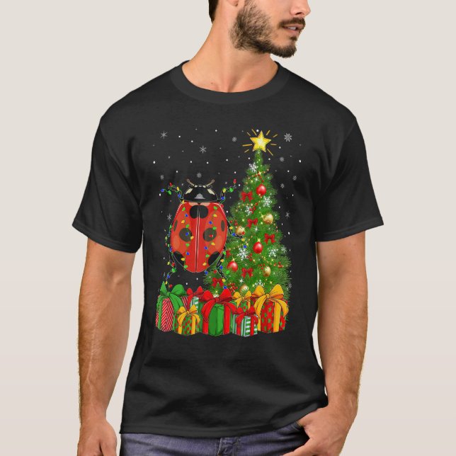 Camiseta Ladybug   Xmas Holiday Santa Ladybug Christmas Tre (Anverso)