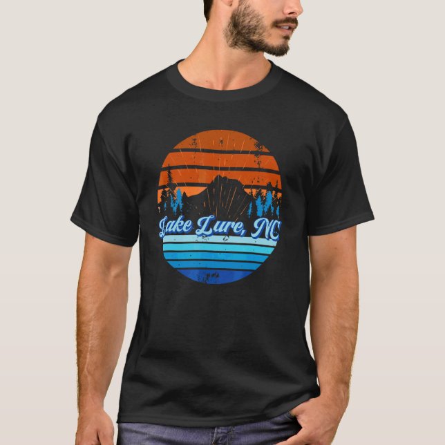 Camiseta Lago Retro Mountain Sunset Lake Lure Nc (Anverso)
