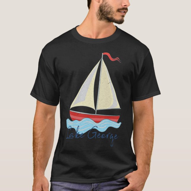 Camiseta Lake George Ny Vacation Sail Boat Sailing Boating  (Anverso)