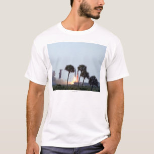 Camiseta Lanzamiento de la fotografía del cohete del atlas