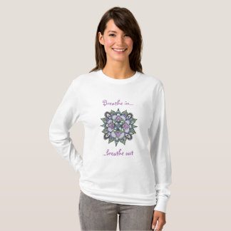 Camiseta larga de la manga de la mandala de la