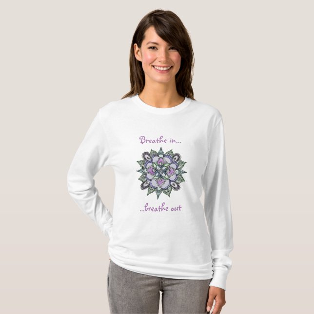 Camiseta larga de la manga de la mandala de la (Anverso completo)