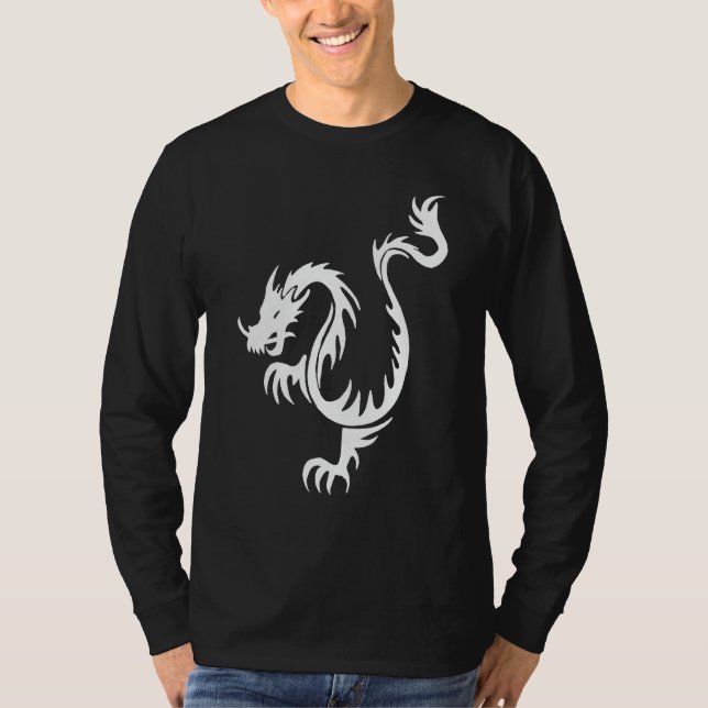 Camiseta larga del negro de la manga del dragón (Anverso)