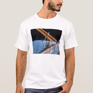 Camiseta Las alas Canadarm2 y del panel de paneles solares