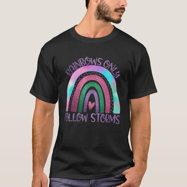 Camiseta Las arcoiris del Boho solamente siguen a las torme (Anverso)