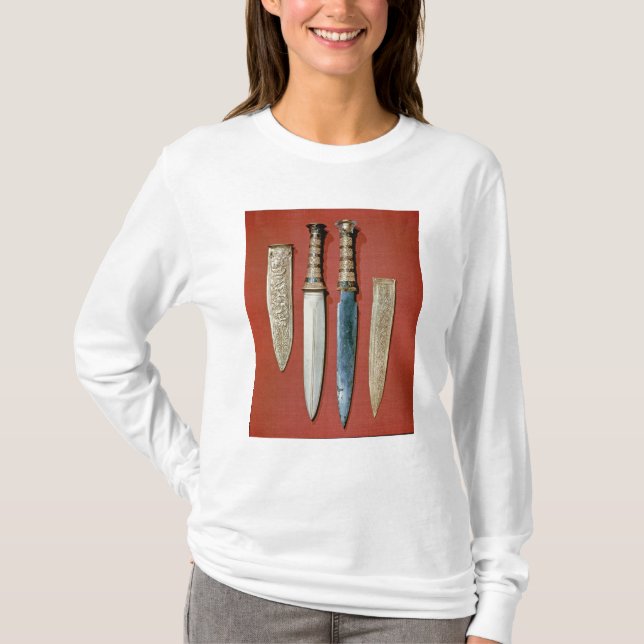 Camiseta Las dagas del rey dos, de la tumba de (Anverso)