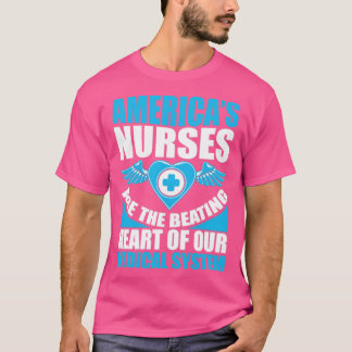Camiseta Las enfermeras estadounidenses son el corazón late