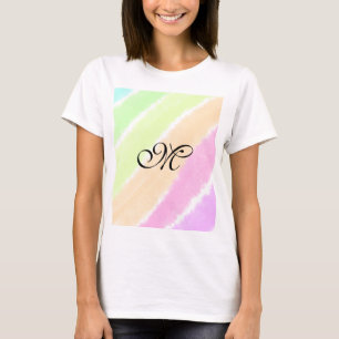 Camiseta Las líneas de color de arcoiris estriberas agregan
