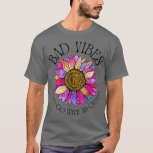 Camiseta Las malas vibraciones no van con mi traje Retro Le