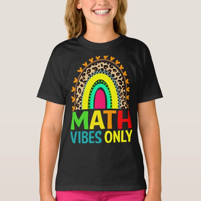Camiseta Las matemáticas sólo vibran el leopardo arcoiris d (Anverso)