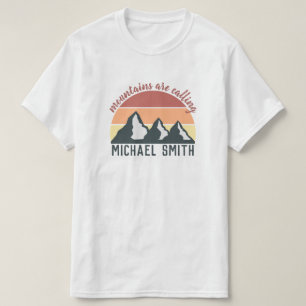 Camiseta Las montañas de los pasteles de época llaman cielo