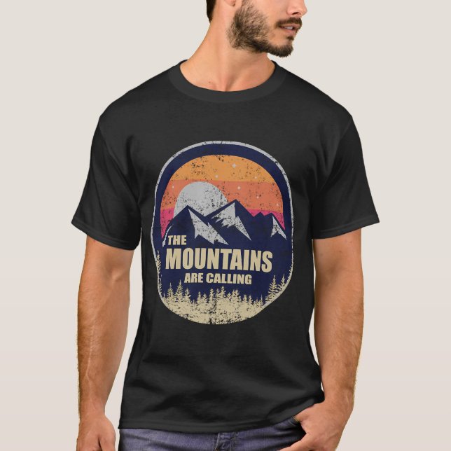 Camiseta Las montañas llaman gráfico (Anverso)