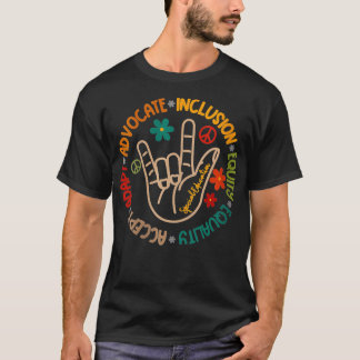 Camiseta Las Mujeres Aceptan Adaptar Defender La Inclusión