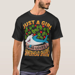 Camiseta Las mujeres adoran tiburones graciosos, solo un Ch
