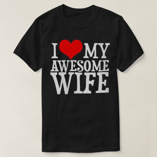 Camiseta Las mujeres amo a mi impresionante pareja de día d (Diseño del anverso)