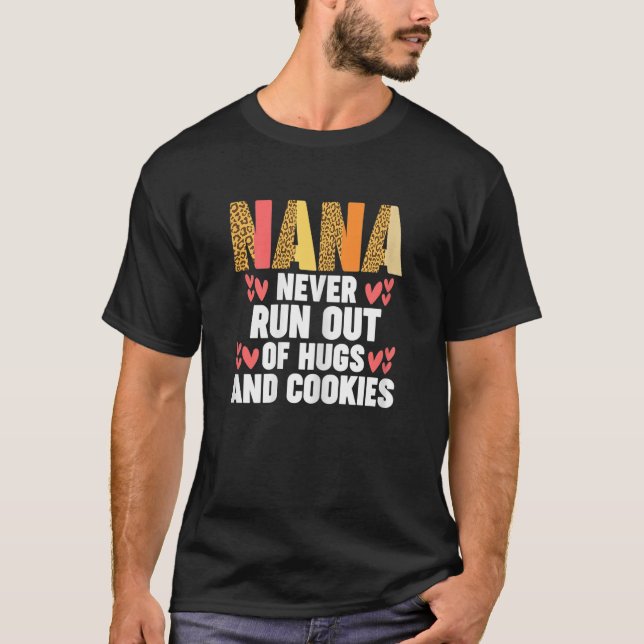 Camiseta Las mujeres de Nana nunca se quedan sin abrazos y  (Anverso)