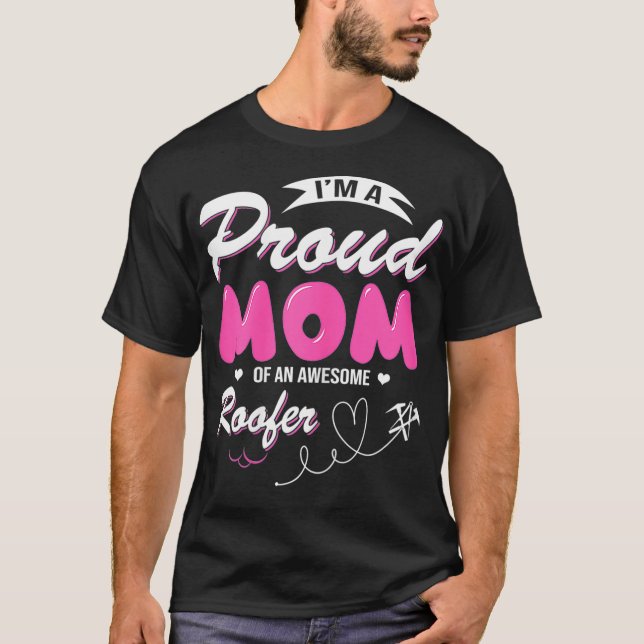 Camiseta Las Mujeres Orgullosas Mamá De Una Impresionante M (Anverso)