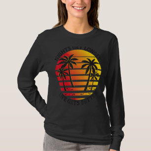 Camiseta Las noches se alargan, la vida mejora el verano de
