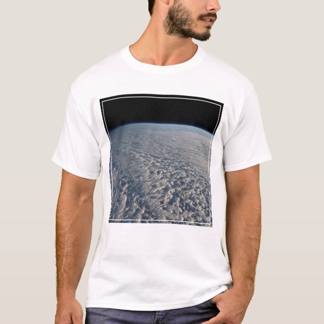 Camiseta Las Nubes De Estrocumulus Sobre El Océano Pacífico (Anverso)
