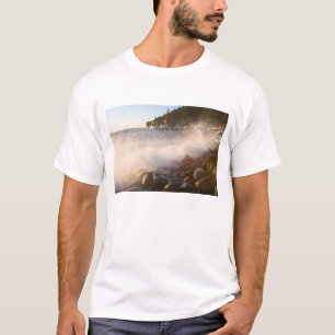 Camiseta Las olas bañan los adoquines en Monument